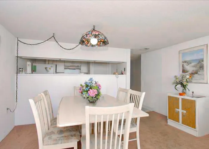 Apartment Pyramid Ocean City